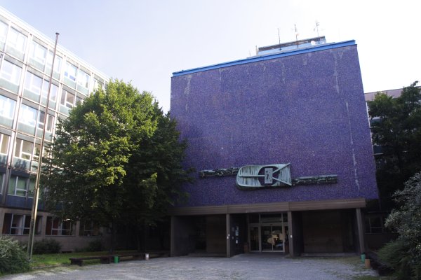 CTU FEE entrance