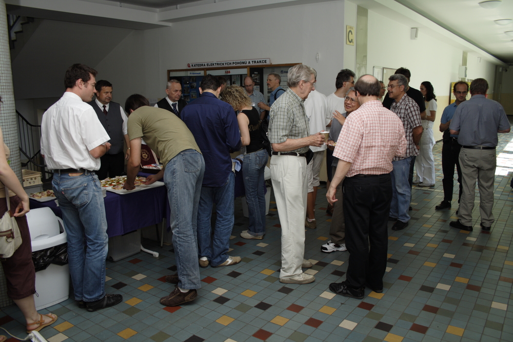 CIAA 2007 - img_5712-web.jpg (<i>Monday 16, 2007 - Afternoon session</i>: coffee break)