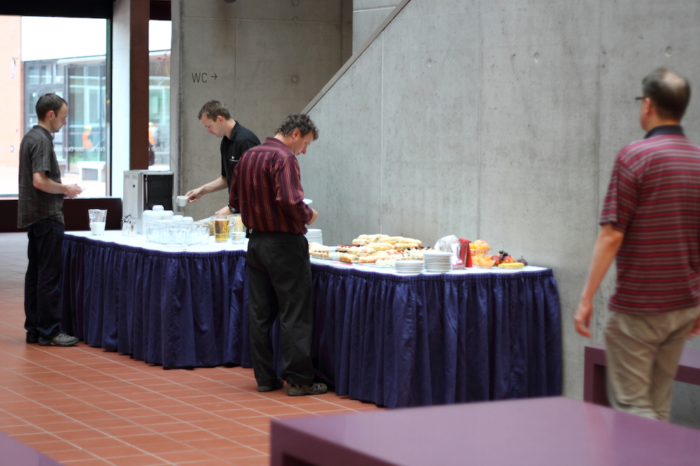 PSC 2013 - img_9784-web.jpg (Tuesday coffee break)